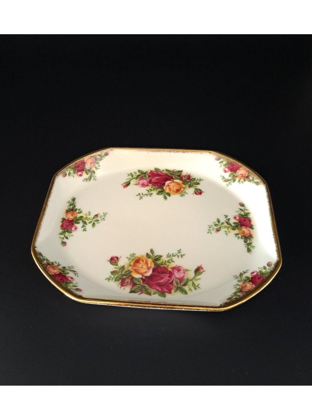 Royal Albert Old Country Roses Rectangular Tray With Gold Trim Floral Pattern